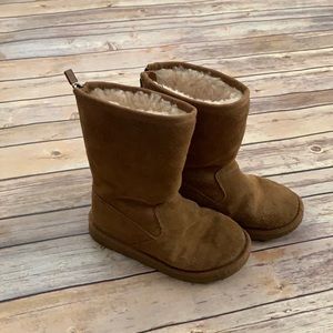 Ugg zip up boots
